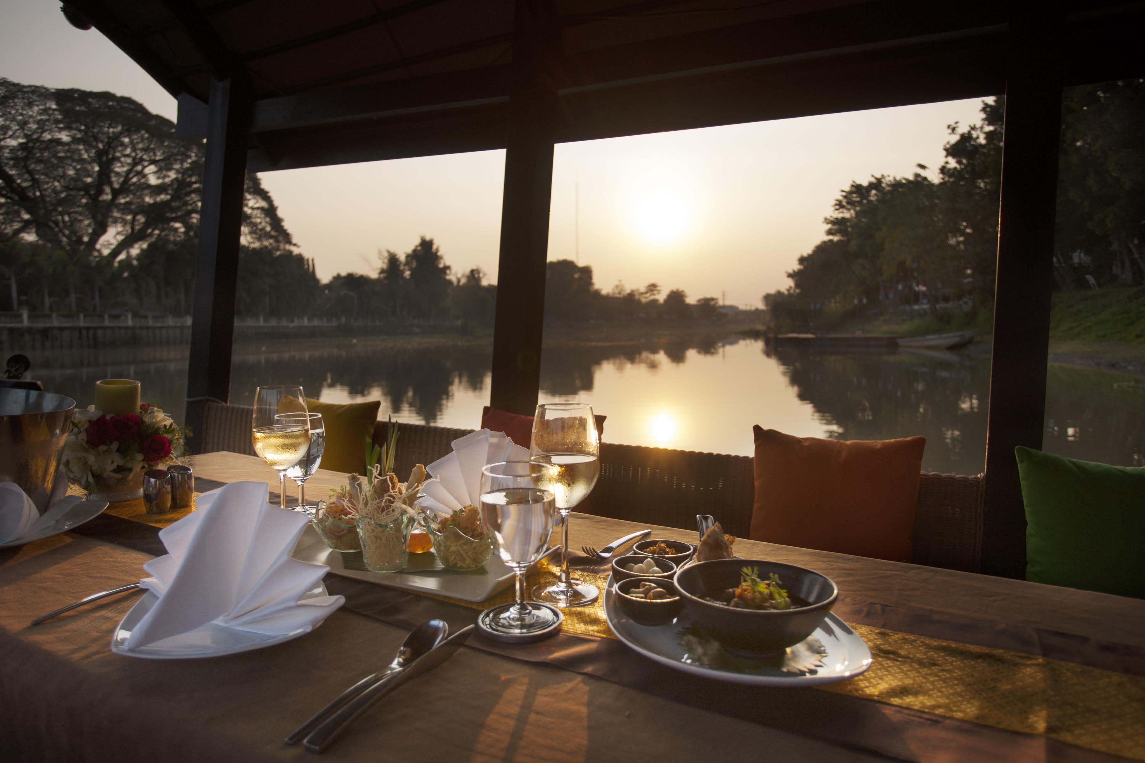 Ratilanna Riverside Spa Resort Chiang Mai Zewnętrze zdjęcie